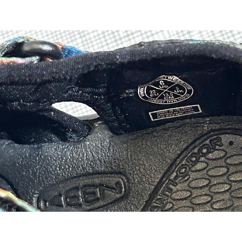 KEEN Kids Newport H2 Sandals Kid/Baby US 6 Black Multi Water Shoes NWOB - Picture 3 of 7